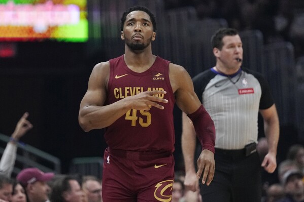 Cavaliers Donovan Mitchell dealing with wear and tear injury